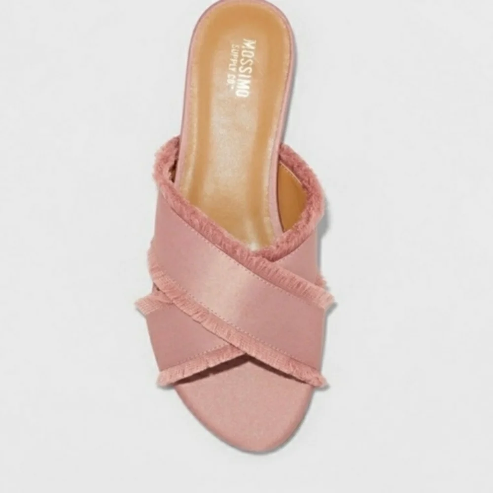 Lola Pink‎ Mossimo Satin Crossover Flat Sandals 9.5